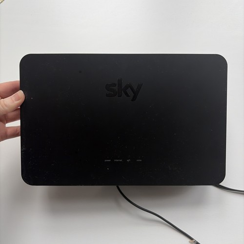 Sky broadband hub - broadband,