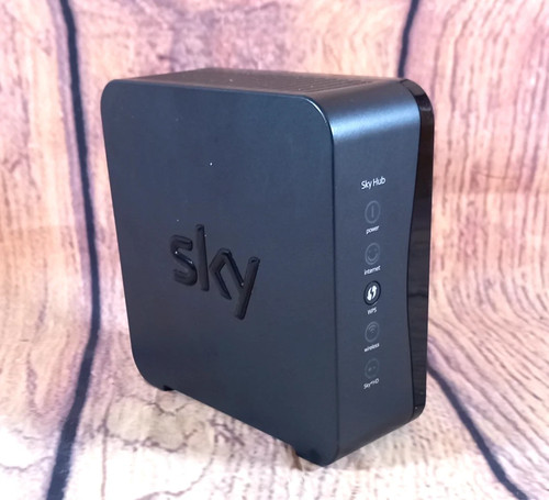 Sky hub 102 router - sky,