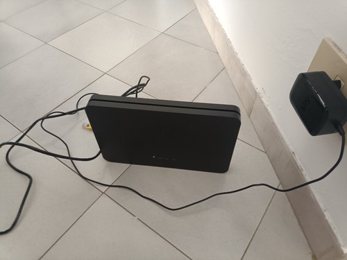 Modem sky hub - sky,