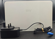 Sky router WiFi Max Hub SR213